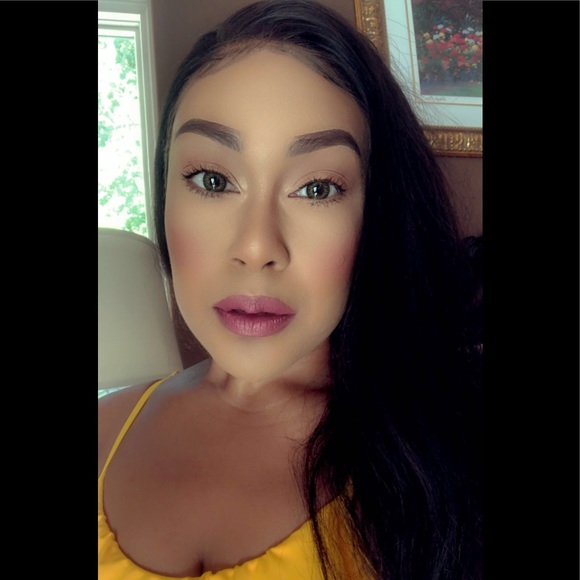 Meet your Posher, Krystle - Picture 3 of 3